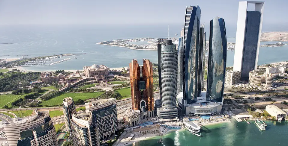 Abu Dhabi, Emirati Arabi Uniti: trasferirsi e vivere in un paradiso