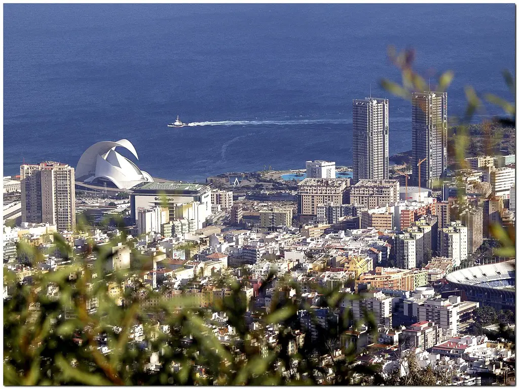 Tenerife,Canarie: una panoramica sulle zone migliori per trasferirsi