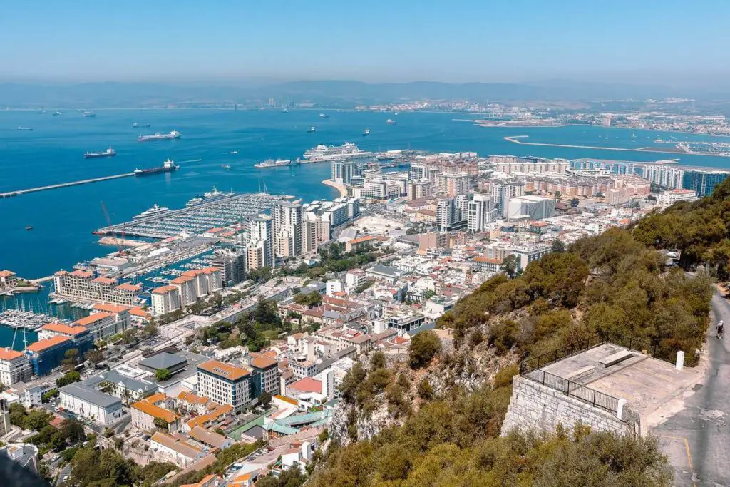 Gibilterra: “Ho aperto la mia società e non pago tasse”